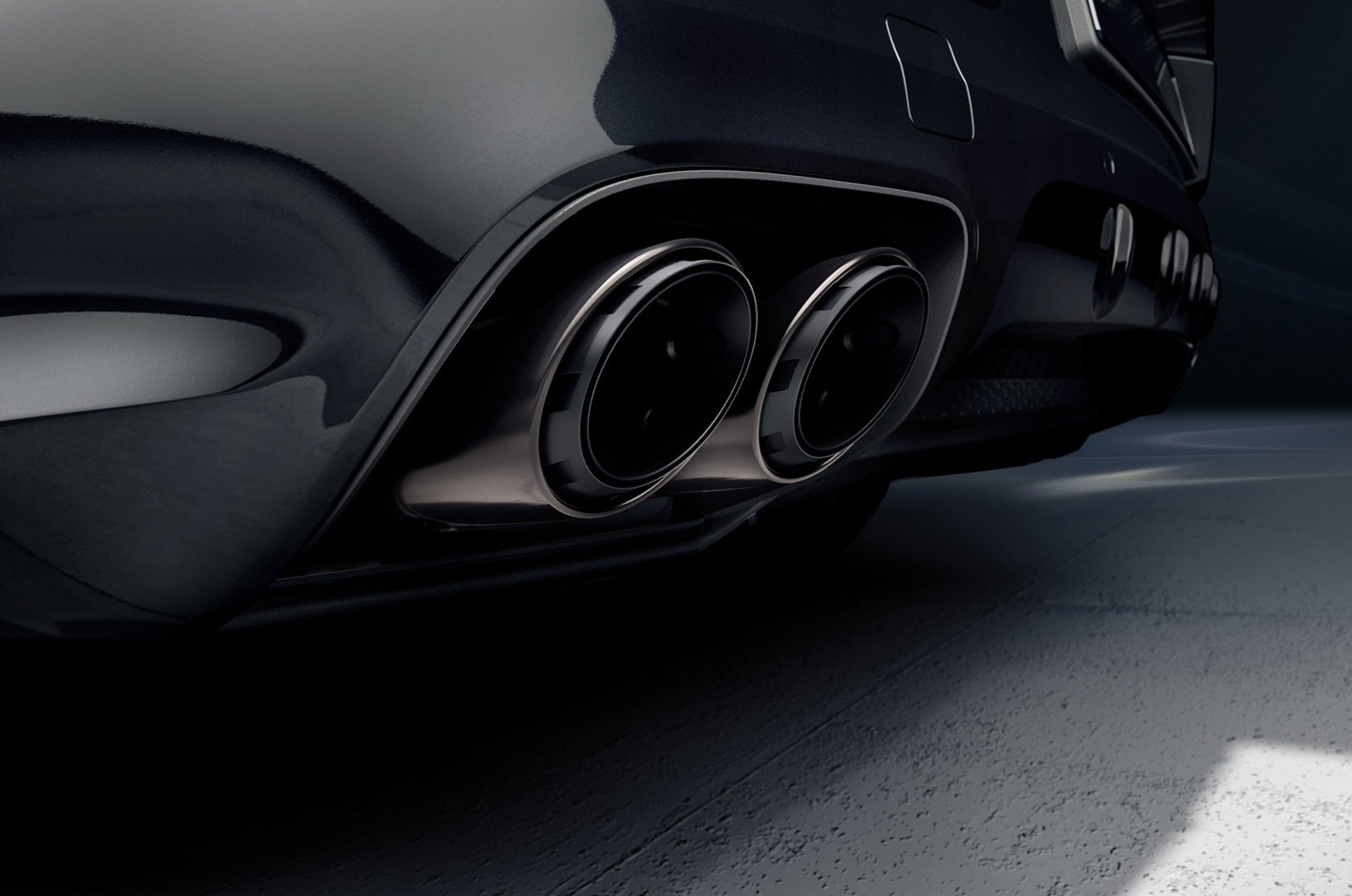 Salidas de escape deportivas.